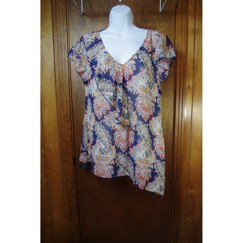 Energe World Wear L Paisley Ruffle Front Lace‎ Back Sharkbite Hem Blouse Purple